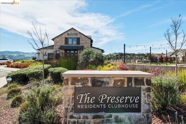 931 Via Veneto, San Ramon, CA 94583