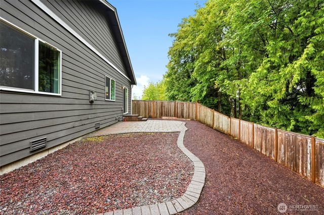 8231 81st Drive NE, Marysville, WA 98270