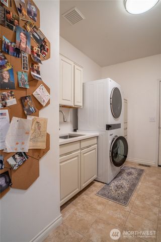 318 E Tanglewood Drive, Moses Lake, WA 98837