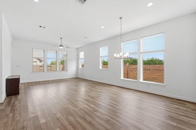 21134 Regal Terrace Drive, Cypress, TX 77433