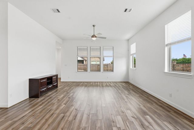 21134 Regal Terrace Drive, Cypress, TX 77433