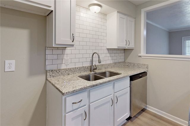 1409 Airline Drive B, College Station, TX 77845