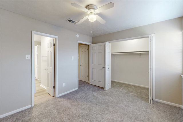 1409 Airline Drive B, College Station, TX 77845