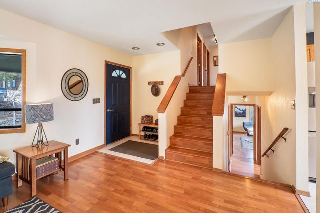 645 Staley Dr, Pullman, WA 99163