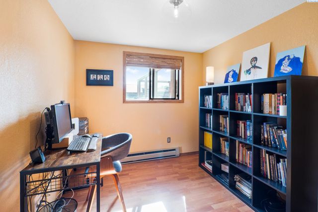 645 Staley Dr, Pullman, WA 99163