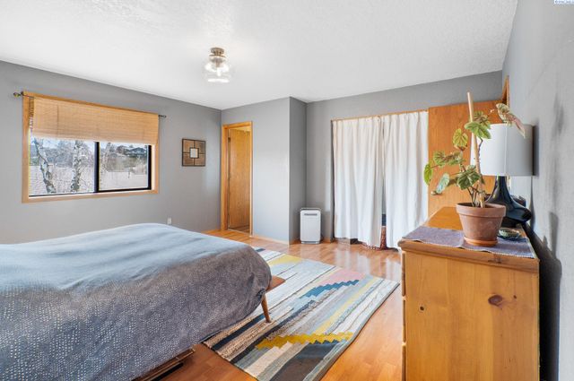 645 Staley Dr, Pullman, WA 99163