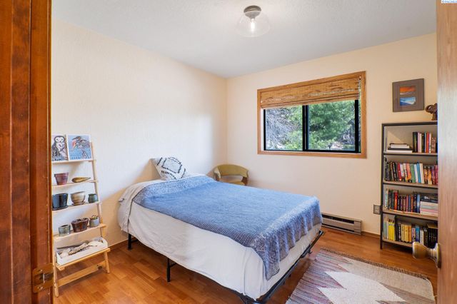 645 Staley Dr, Pullman, WA 99163