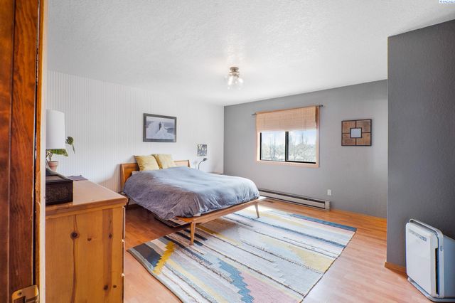 645 Staley Dr, Pullman, WA 99163