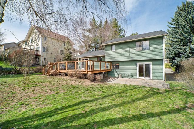 645 Staley Dr, Pullman, WA 99163