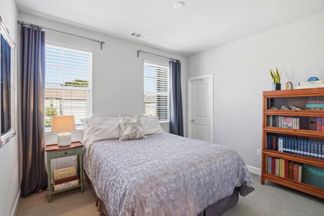 271 10th Street, Marina, CA 93933
