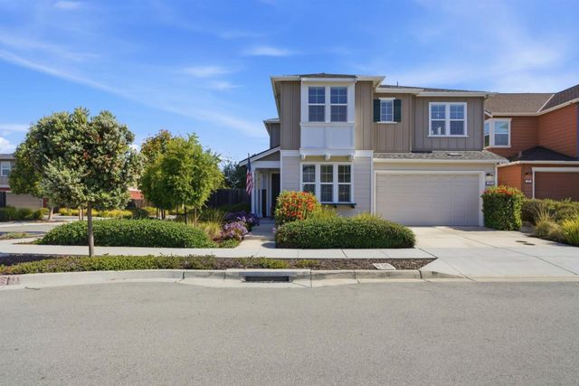 271 10th Street, Marina, CA 93933