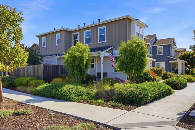 271 10th Street, Marina, CA 93933