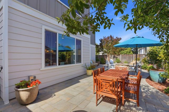 271 10th Street, Marina, CA 93933