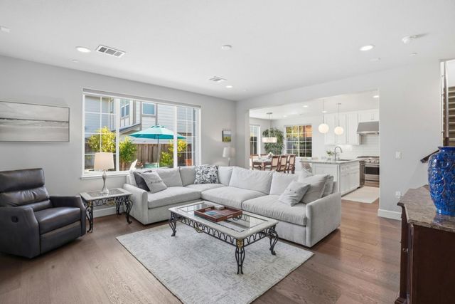271 10th Street, Marina, CA 93933