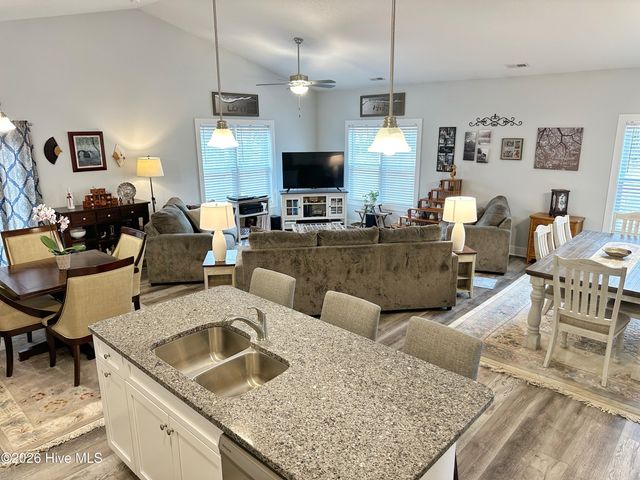 211 Baker Road, Hubert, NC 28539