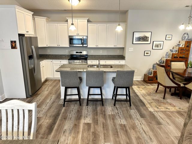 211 Baker Road, Hubert, NC 28539