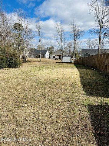 211 Baker Road, Hubert, NC 28539