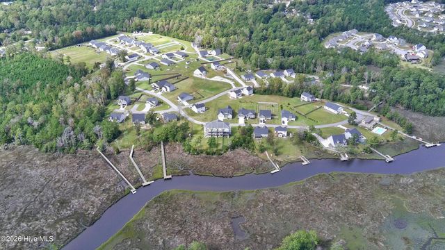 211 Baker Road, Hubert, NC 28539