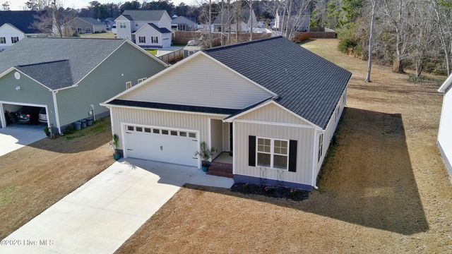 211 Baker Road, Hubert, NC 28539