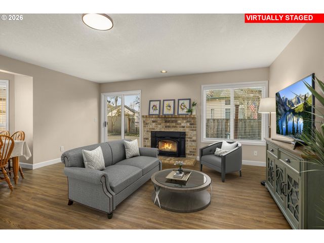 2366 Ne LINDSEY Dr, Hillsboro, OR 97124