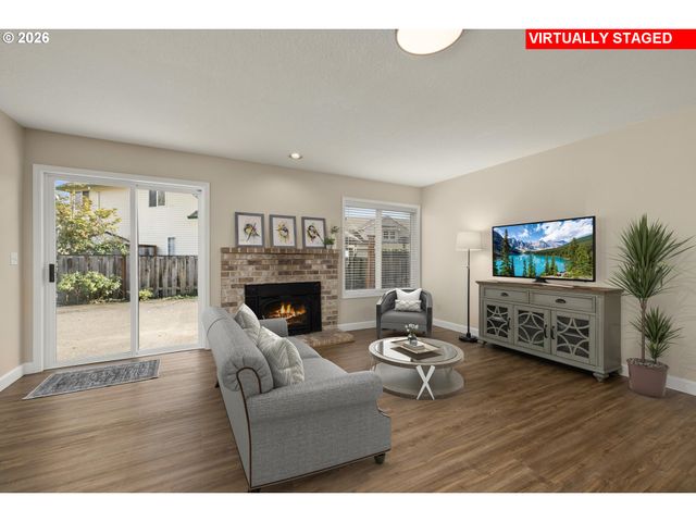 2366 Ne LINDSEY Dr, Hillsboro, OR 97124