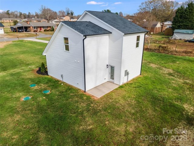 107 Tara Terrace, Kings Mountain, NC 28086