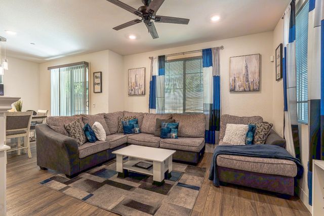 10448 Oboe Way, Elk Grove, CA 95757