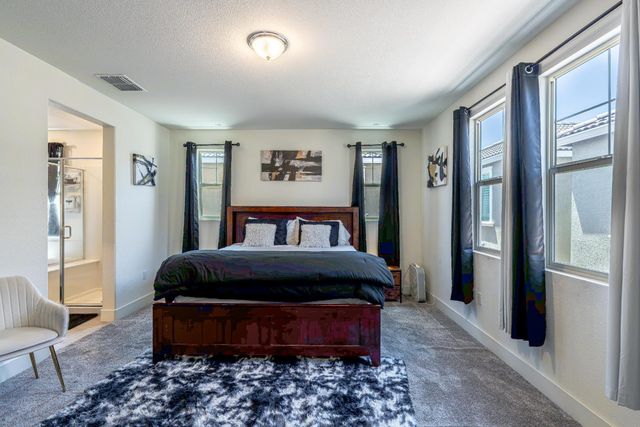 10448 Oboe Way, Elk Grove, CA 95757