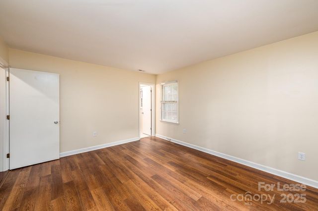 901 Winter Wood Drive, Matthews, NC 28105