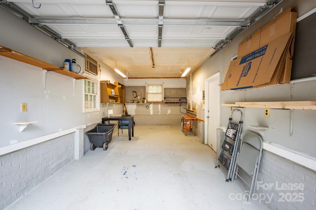 901 Winter Wood Drive, Matthews, NC 28105