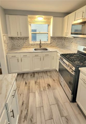 1400 Barbara, Penn Hills, PA 15147