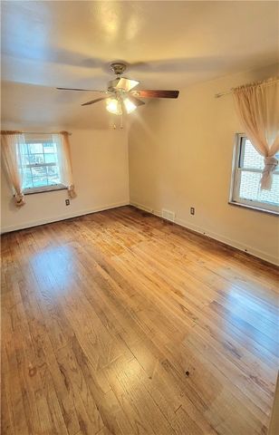 1400 Barbara, Penn Hills, PA 15147