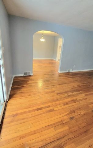 1400 Barbara, Penn Hills, PA 15147