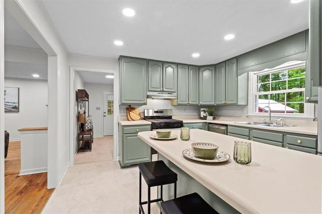5766 Macland Road, Powder Springs, GA 30127