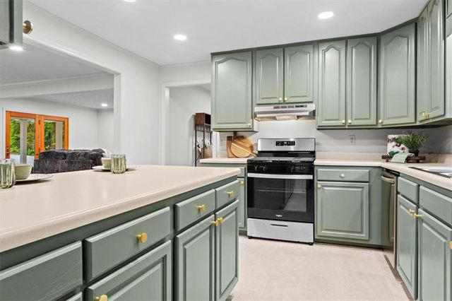 5766 Macland Road, Powder Springs, GA 30127