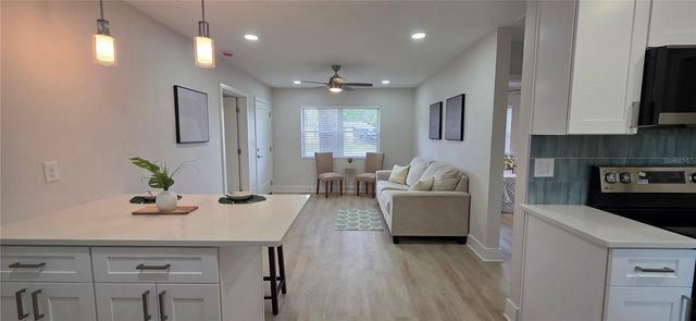 531 N WELLINGTON DRIVE, Deltona, FL 32725