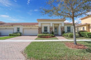 10007 SW Ambrose Way, St Lucie West, FL 34986