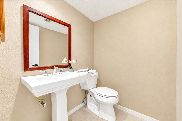 9265 Westwood Village Drive 49, Houston, TX 77036