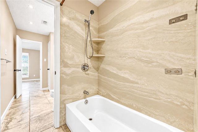 9265 Westwood Village Drive 49, Houston, TX 77036