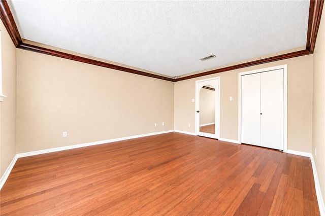 9265 Westwood Village Drive 49, Houston, TX 77036