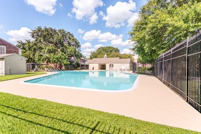 9265 Westwood Village Drive 49, Houston, TX 77036