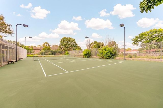9265 Westwood Village Drive 49, Houston, TX 77036