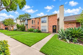 9265 Westwood Village Drive 49, Houston, TX 77036