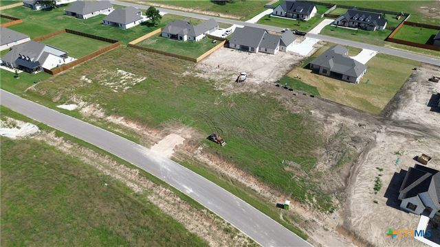 11150 Golden Eagle Avenue, Salado, TX 76571