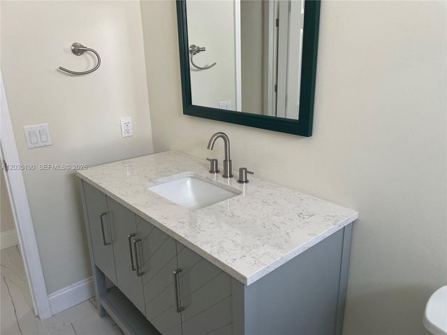 4241 Thomas Street, Hollywood, FL 33021