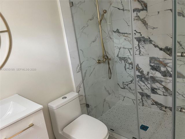 4241 Thomas Street, Hollywood, FL 33021