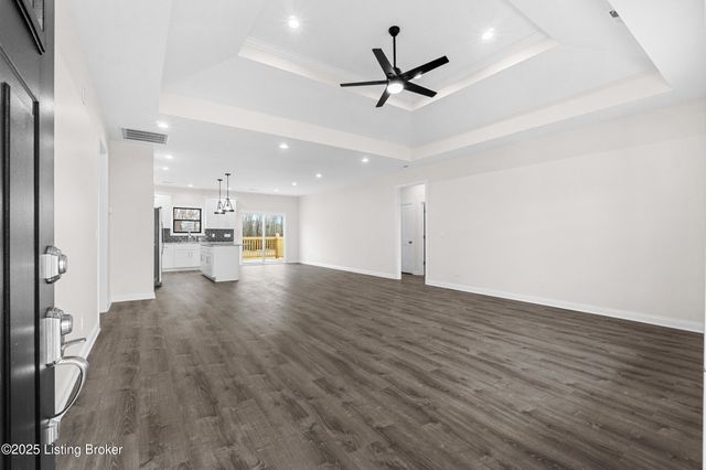 211 Alreva Rd, Louisville, KY 40216