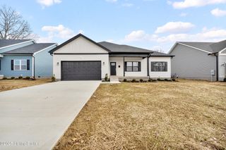 211 Alreva Rd, Louisville, KY 40216