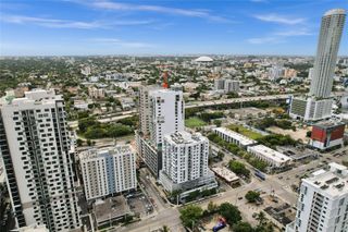 239 SW 9th St 2203, Miami, FL 33130