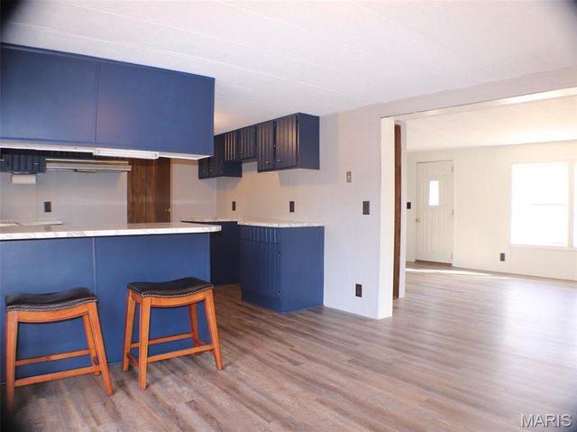 17 Deeker Lane, New Florence, MO 63363